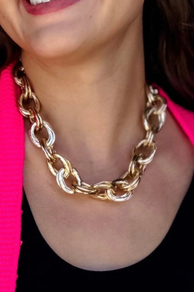 Mia Chain Link Necklace